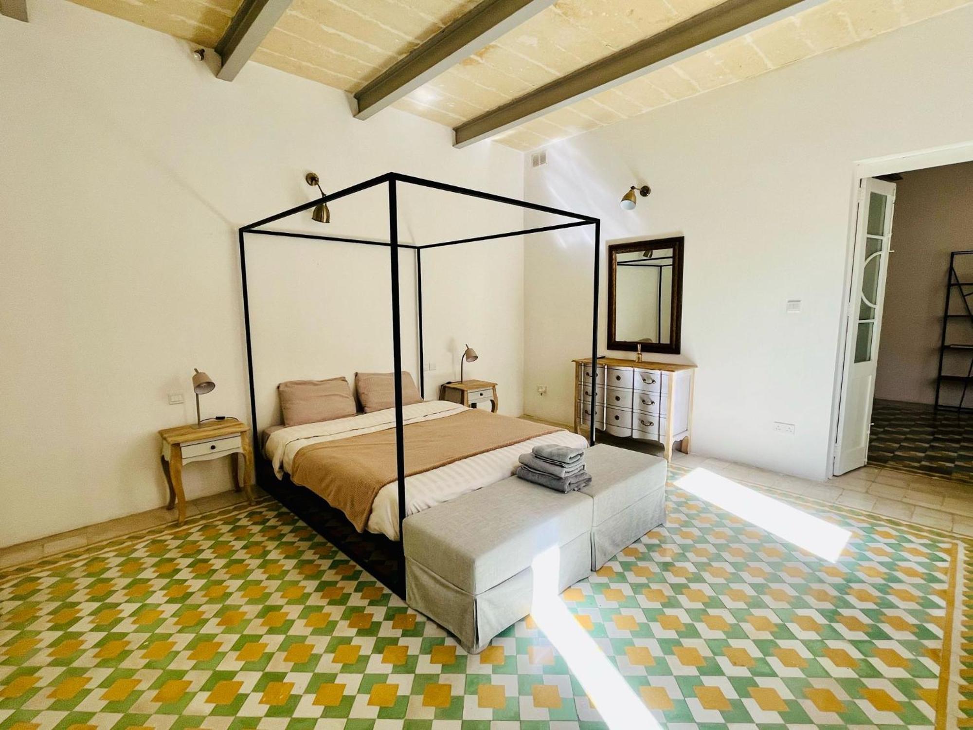 ואלטה Cozy Charming Apartment In Old Bakery Street מראה חיצוני תמונה